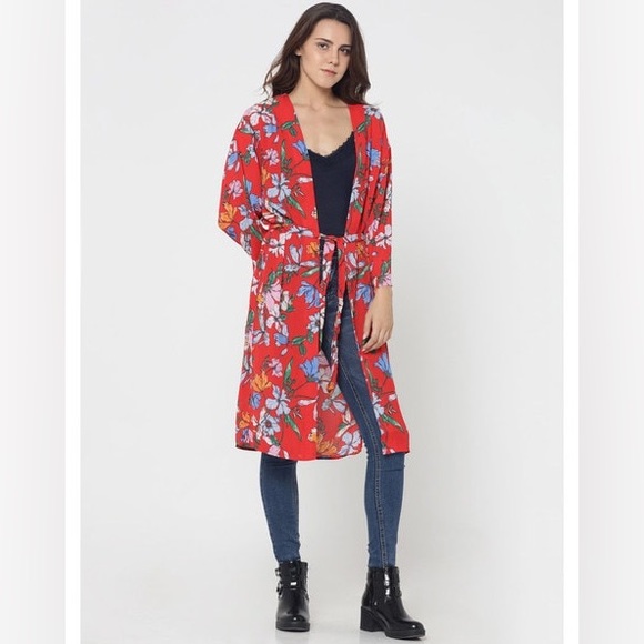 ONLY Floral Print Shurg. Size- 36 ( Free size) - Picture 4 of 11